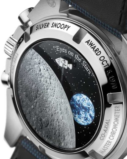 Omega Accès exclusif «Silver Snoopy Award» Speedmaster Série Anniversaire 42 mm, acier sur bracelet en nylon 310.32.42.50.02.001 – Image 3
