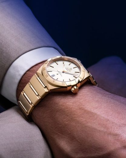 Omega Constellation 39 mm, or jaune sur or jaune 131.50.39.20.02.002 – Image 4