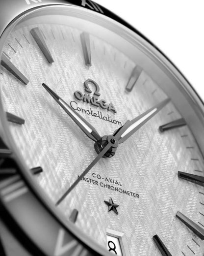 Omega Constellation 41 mm, acier sur bracelet en cuir 131.33.41.21.06.001 – Image 3