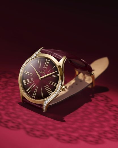 Omega De Ville Trésor 36 mm, or Moonshine™ sur bracelet en cuir 428.58.36.60.11.001 – Image 3