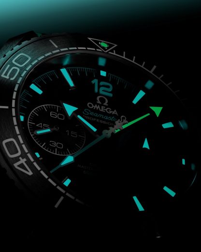 Omega ETNZ « Deep Black » Seamaster Planet Ocean 600M 45,5 mm, céramique noire sur bracelet caoutchouc 215.92.46.51.01.003 – Image 5