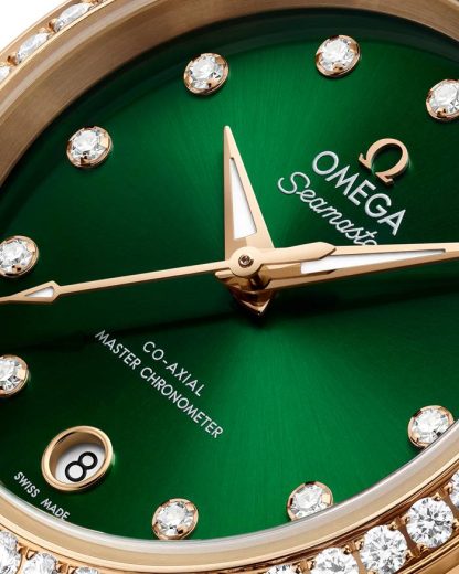 Omega Nouveauté Seamaster Aqua Terra 150M 30 mm, or Moonshine™ sur or Moonshine™ 220.55.30.20.60.001 – Image 4