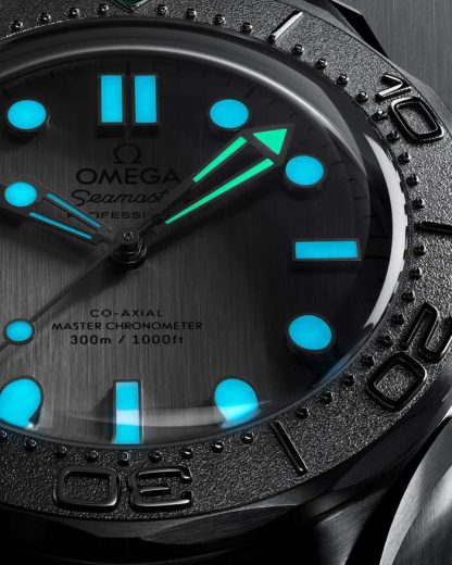 Omega Seamaster Diver 300M 42 mm, acier sur bracelet caoutchouc 210.32.42.20.06.002 – Image 4