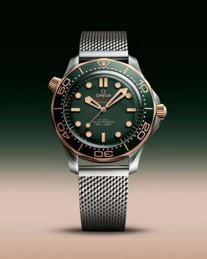 Omega Seamaster Diver 300M 42 mm, titane - Bronze gold sur titane 210.90.42.20.10.001 – Image 3