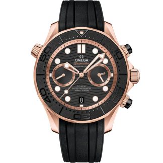 Omega Seamaster Diver 300M 44 mm, or Sedna™ sur bracelet caoutchouc 210.62.44.51.01.001