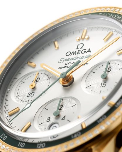 Omega Speedmaster 38 38 mm, or jaune sur bracelet en cuir 324.68.38.50.02.004 – Image 3